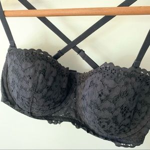 Victoria’s Secret | Black Lacy Strapless Bra with Removable Straps
